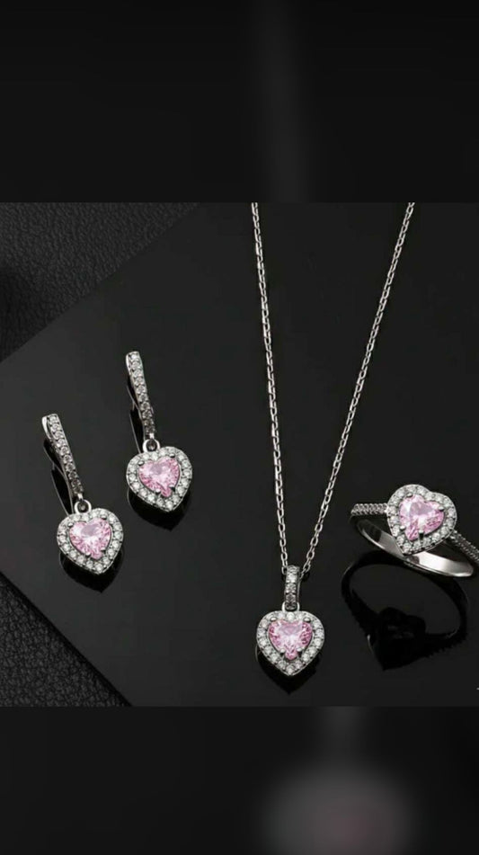 Ayarlanabilir Yüzük hediyeli Kalpli Set